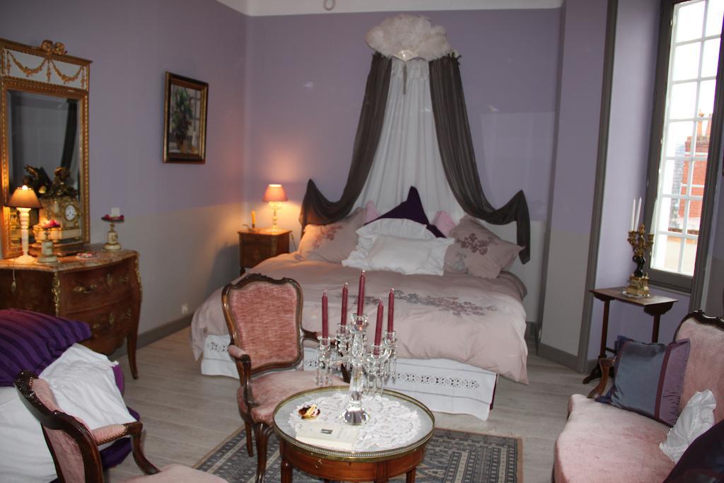 Le Petit Chateau - Tiffauges Proche Puy Dufou Camera foto